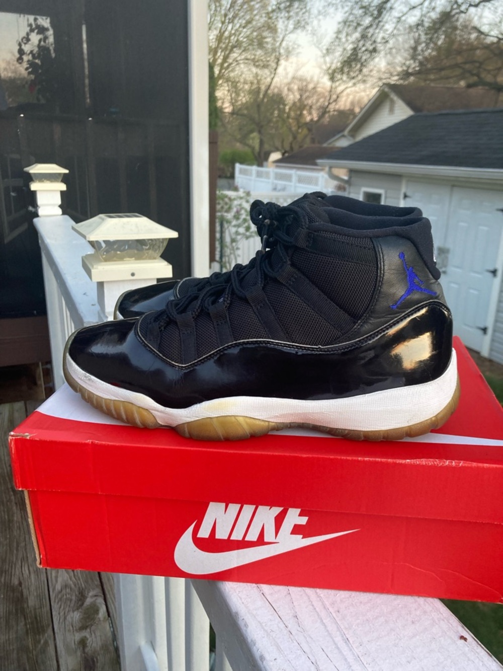 Nike Air Jordan 11 Space Jam Size 10.5 mens
